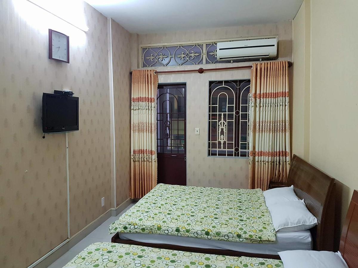 Hoang Long Hotel Airport Ho Chi Minh City Exterior photo